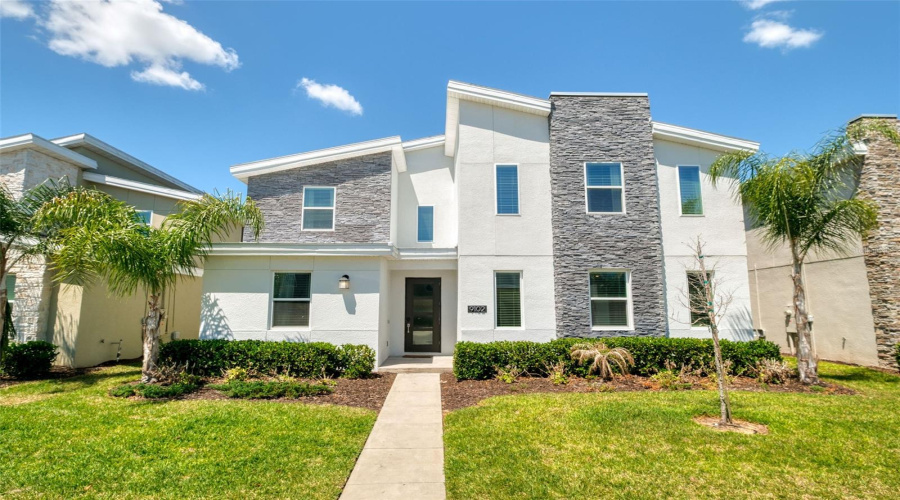DAVENPORT, Florida 33896, 8 Bedrooms Bedrooms, ,5 BathroomsBathrooms,Residential,For Sale,SOMMERSET HILLS,0,MFRO6402019