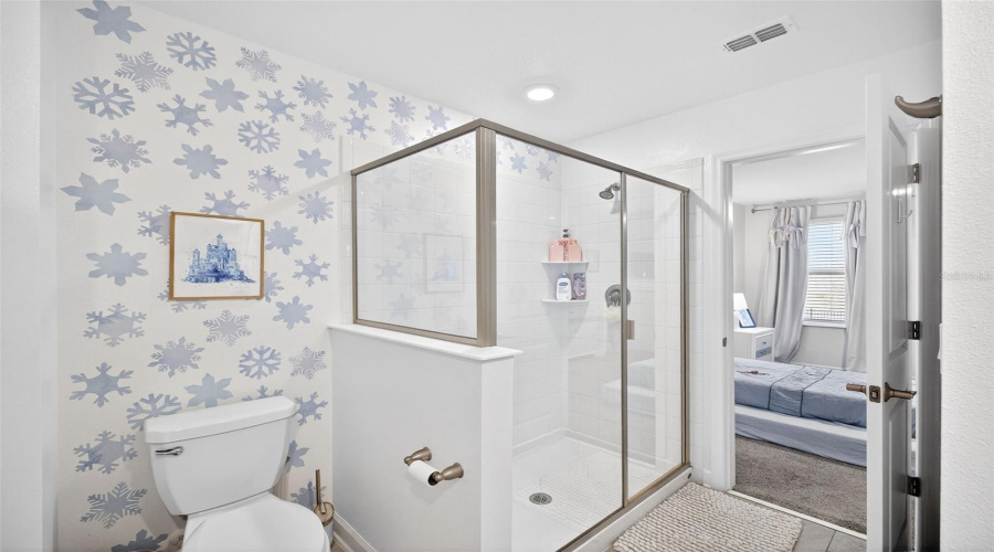 DAVENPORT, Florida 33896, 8 Bedrooms Bedrooms, ,5 BathroomsBathrooms,Residential,For Sale,SOMMERSET HILLS,0,MFRO6402019