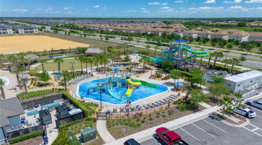 DAVENPORT, Florida 33896, 8 Bedrooms Bedrooms, ,5 BathroomsBathrooms,Residential,For Sale,SOMMERSET HILLS,0,MFRO6402019