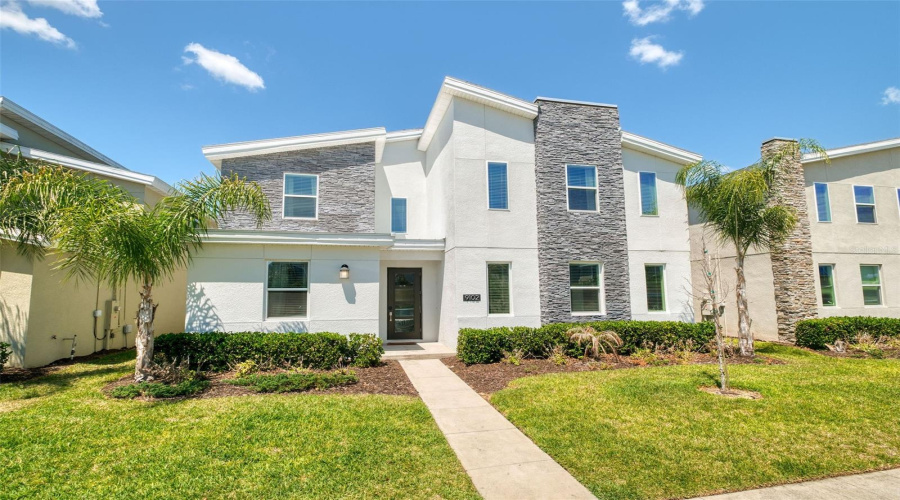 DAVENPORT, Florida 33896, 8 Bedrooms Bedrooms, ,5 BathroomsBathrooms,Residential,For Sale,SOMMERSET HILLS,0,MFRO6402019