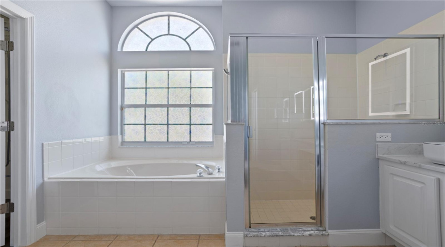 DAVENPORT, Florida 33837, 4 Bedrooms Bedrooms, ,3 BathroomsBathrooms,Residential,For Sale,GRAND RESERVE,0,MFRO6400704