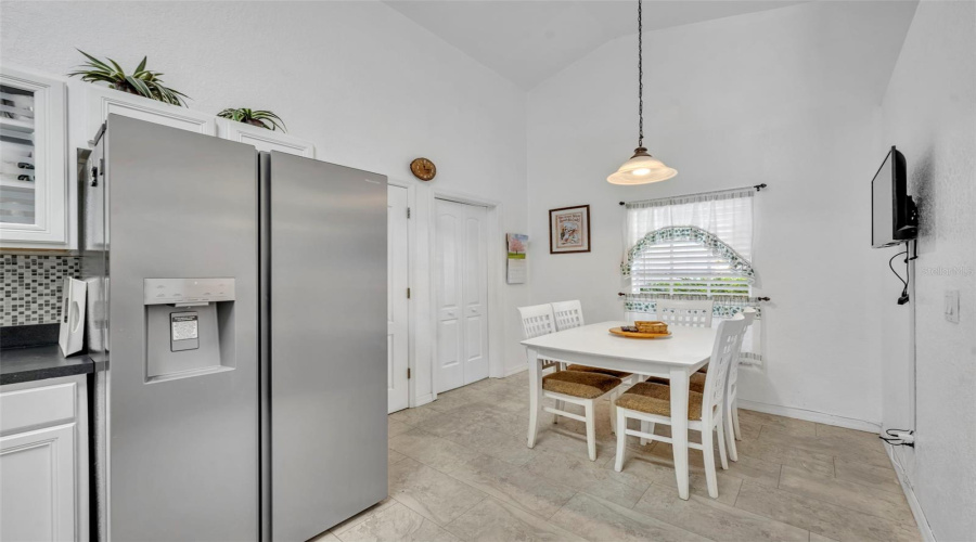 DAVENPORT, Florida 33897, 4 Bedrooms Bedrooms, ,2 BathroomsBathrooms,Residential,For Sale,HERRING,0,MFRO6402520