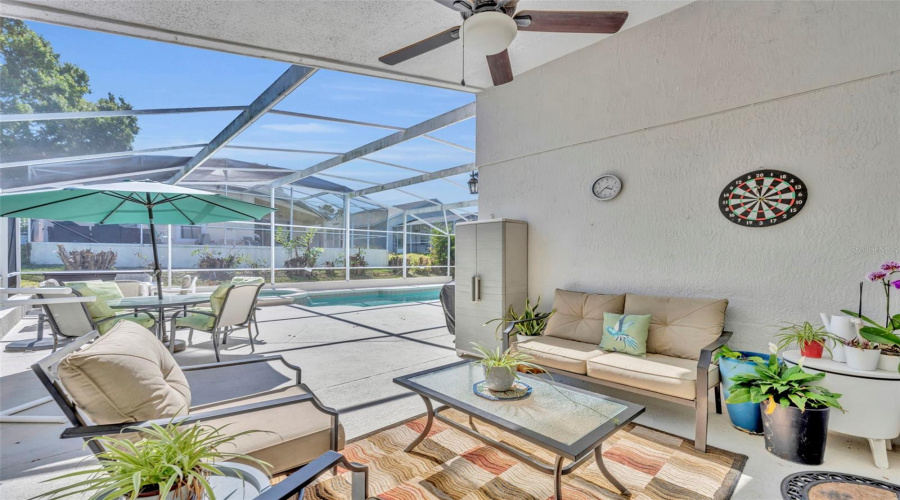 DAVENPORT, Florida 33897, 4 Bedrooms Bedrooms, ,2 BathroomsBathrooms,Residential,For Sale,HERRING,0,MFRO6402520