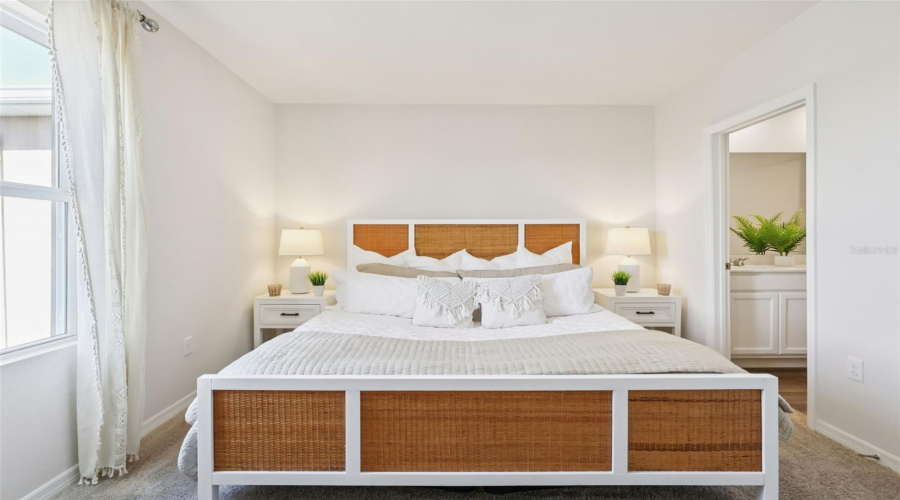 DAVENPORT, Florida 33837, 3 Bedrooms Bedrooms, ,2 BathroomsBathrooms,Residential,For Sale,OLYMPIC,0,MFRO6402894