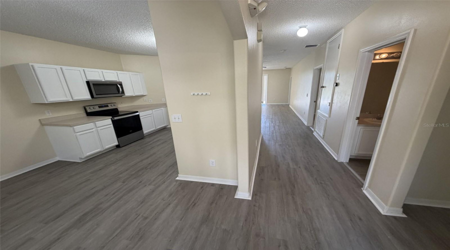 DAVENPORT, Florida 33837, 5 Bedrooms Bedrooms, ,3 BathroomsBathrooms,Residential,For Sale,SUNSET VIEW,0,MFRO6402874