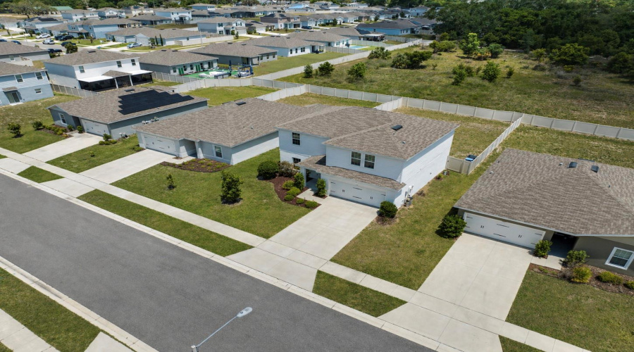 DAVENPORT, Florida 33837, 4 Bedrooms Bedrooms, ,2 BathroomsBathrooms,Residential,For Sale,FIDDLEWOOD,0,MFRO6402615