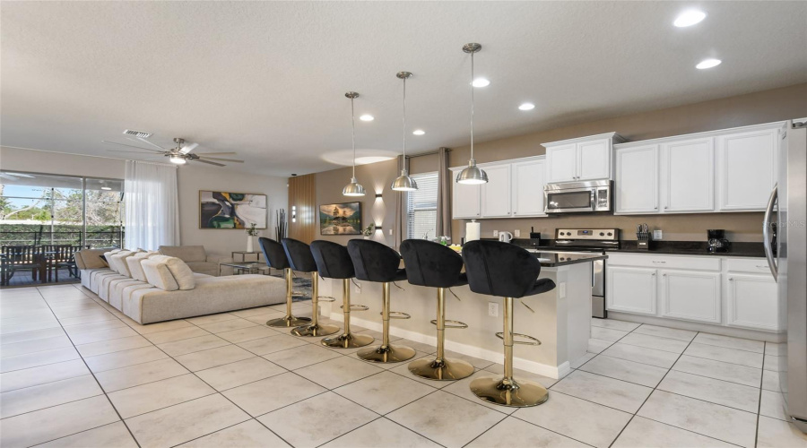 KISSIMMEE, Florida 34747, 8 Bedrooms Bedrooms, ,6 BathroomsBathrooms,Residential,For Sale,RHODES,0,MFRO6399447