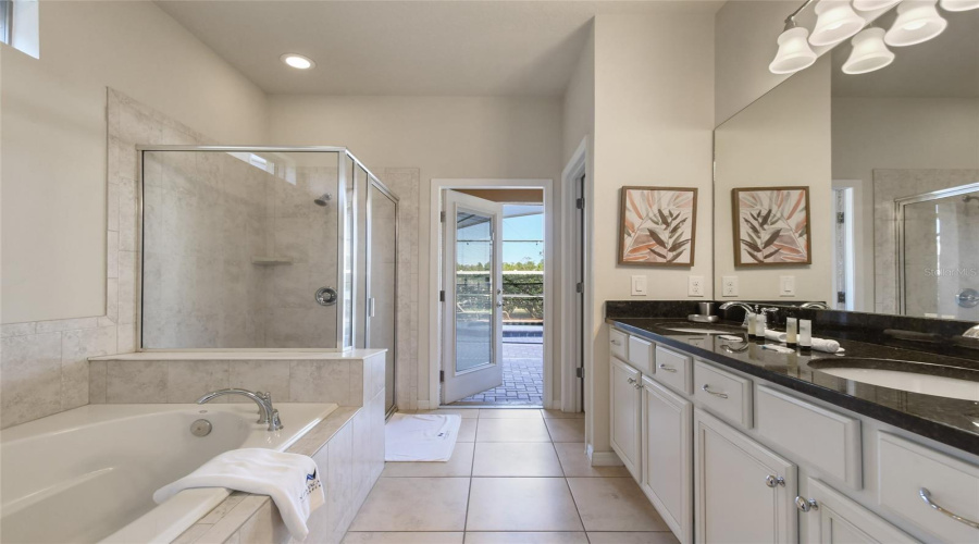 KISSIMMEE, Florida 34747, 8 Bedrooms Bedrooms, ,6 BathroomsBathrooms,Residential,For Sale,RHODES,0,MFRO6399447