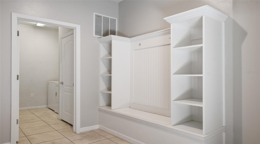 KISSIMMEE, Florida 34747, 8 Bedrooms Bedrooms, ,6 BathroomsBathrooms,Residential,For Sale,RHODES,0,MFRO6399447