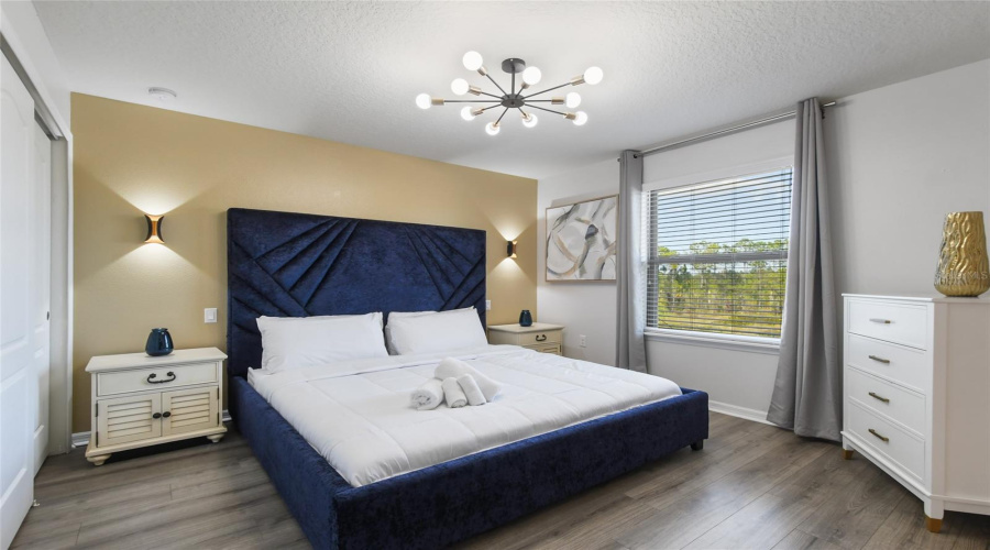 KISSIMMEE, Florida 34747, 8 Bedrooms Bedrooms, ,6 BathroomsBathrooms,Residential,For Sale,RHODES,0,MFRO6399447