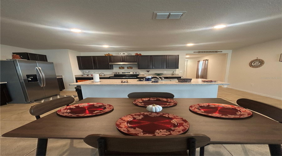 DAVENPORT, Florida 33837, 3 Bedrooms Bedrooms, ,2 BathroomsBathrooms,Residential,For Sale,BERRY,0,MFRS5136280