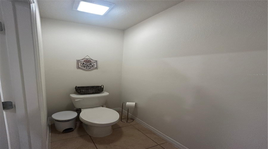 DAVENPORT, Florida 33837, 3 Bedrooms Bedrooms, ,2 BathroomsBathrooms,Residential,For Sale,BERRY,0,MFRS5136280