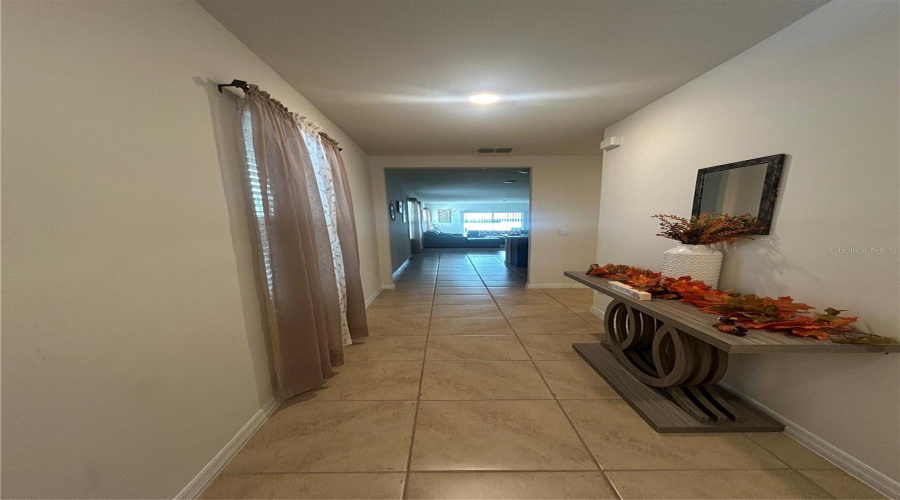 DAVENPORT, Florida 33837, 3 Bedrooms Bedrooms, ,2 BathroomsBathrooms,Residential,For Sale,BERRY,0,MFRS5136280