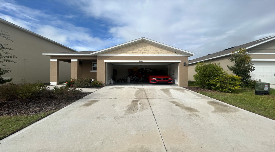DAVENPORT, Florida 33837, 3 Bedrooms Bedrooms, ,2 BathroomsBathrooms,Residential,For Sale,BERRY,0,MFRS5136280