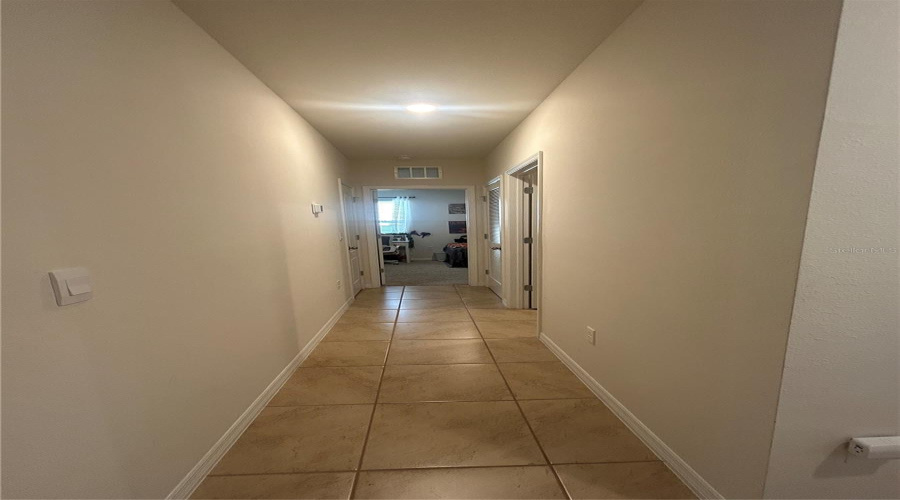DAVENPORT, Florida 33837, 3 Bedrooms Bedrooms, ,2 BathroomsBathrooms,Residential,For Sale,BERRY,0,MFRS5136280