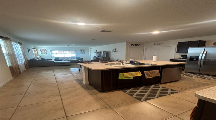 DAVENPORT, Florida 33837, 3 Bedrooms Bedrooms, ,2 BathroomsBathrooms,Residential,For Sale,BERRY,0,MFRS5136280