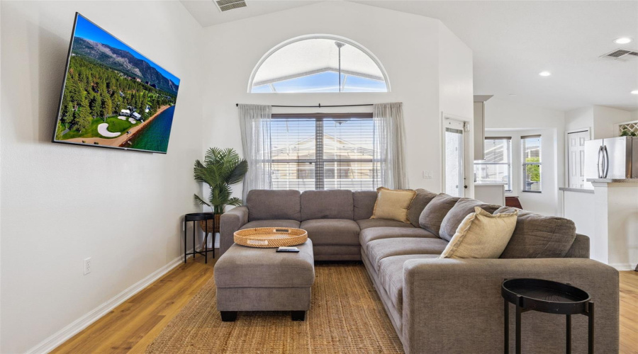 DAVENPORT, Florida 33837, 4 Bedrooms Bedrooms, ,3 BathroomsBathrooms,Residential,For Sale,TIVOLI,0,MFRO6401550