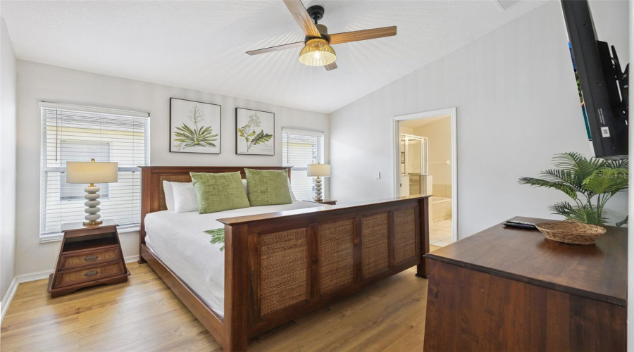 DAVENPORT, Florida 33837, 4 Bedrooms Bedrooms, ,3 BathroomsBathrooms,Residential,For Sale,TIVOLI,0,MFRO6401550