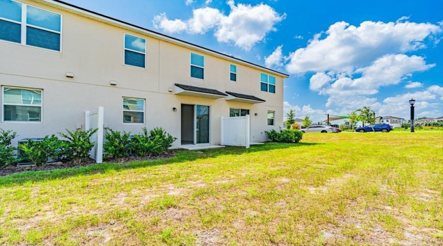 KISSIMMEE, Florida 34747, 3 Bedrooms Bedrooms, ,2 BathroomsBathrooms,Residential,For Sale,LAKESHORE BREEZE,0,MFRO6402729