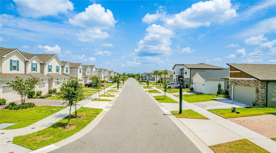 KISSIMMEE, Florida 34747, 3 Bedrooms Bedrooms, ,2 BathroomsBathrooms,Residential,For Sale,LAKESHORE BREEZE,0,MFRO6402729