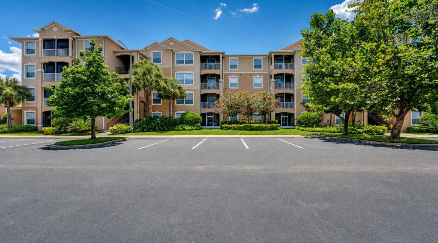 KISSIMMEE, Florida 34747, 3 Bedrooms Bedrooms, ,2 BathroomsBathrooms,Residential,For Sale,ALMATON,0,MFRTB8502801