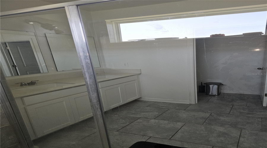 DAVENPORT, Florida 33837, 3 Bedrooms Bedrooms, ,2 BathroomsBathrooms,Residential,For Sale,LAURENT,0,MFRTB8500629