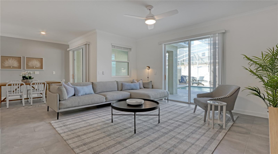 DAVENPORT, Florida 33896, 4 Bedrooms Bedrooms, ,3 BathroomsBathrooms,Residential,For Sale,KINGSBARN,0,MFRTB8502672