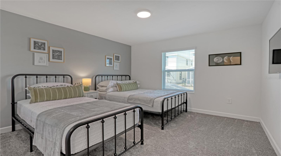 DAVENPORT, Florida 33896, 4 Bedrooms Bedrooms, ,3 BathroomsBathrooms,Residential,For Sale,KINGSBARN,0,MFRTB8502672