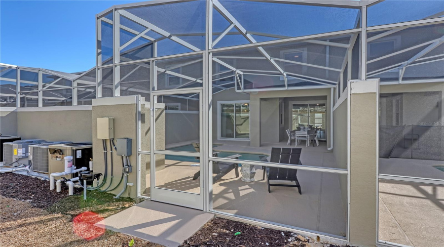 DAVENPORT, Florida 33896, 4 Bedrooms Bedrooms, ,3 BathroomsBathrooms,Residential,For Sale,KINGSBARN,0,MFRTB8502672