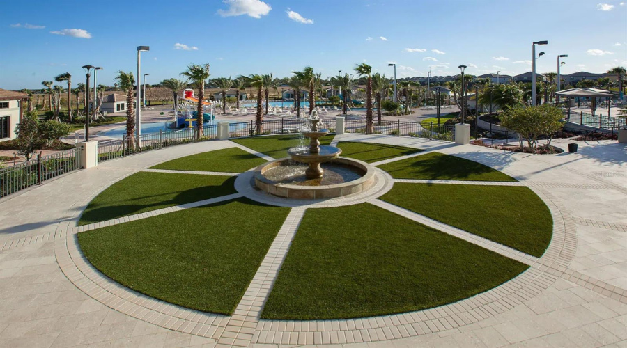 DAVENPORT, Florida 33896, 4 Bedrooms Bedrooms, ,3 BathroomsBathrooms,Residential,For Sale,KINGSBARN,0,MFRTB8502672