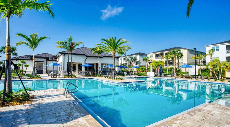 DAVENPORT, Florida 33896, 4 Bedrooms Bedrooms, ,3 BathroomsBathrooms,Residential,For Sale,KINGSBARN,0,MFRTB8502672