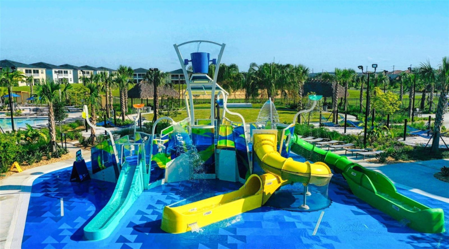 DAVENPORT, Florida 33896, 4 Bedrooms Bedrooms, ,3 BathroomsBathrooms,Residential,For Sale,KINGSBARN,0,MFRTB8502672