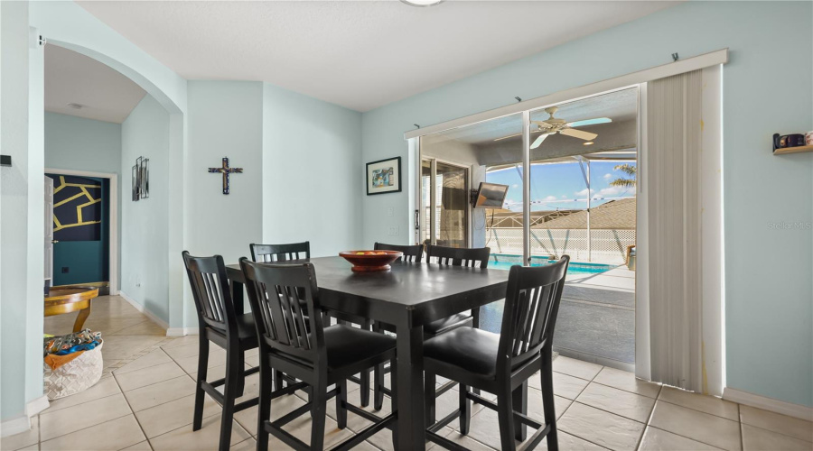 DAVENPORT, Florida 33897, 3 Bedrooms Bedrooms, ,2 BathroomsBathrooms,Residential,For Sale,HIGHER COMBE,0,MFRG5111654