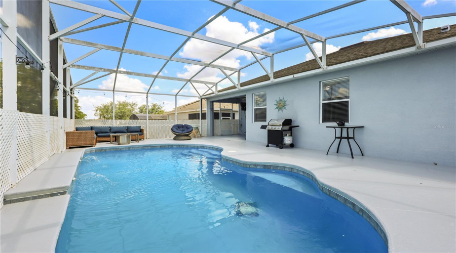 DAVENPORT, Florida 33897, 3 Bedrooms Bedrooms, ,2 BathroomsBathrooms,Residential,For Sale,HIGHER COMBE,0,MFRG5111654