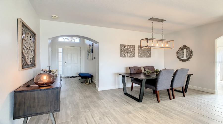 DAVENPORT, Florida 33837, 3 Bedrooms Bedrooms, ,2 BathroomsBathrooms,Residential,For Sale,KNOLLWOOD,0,MFRG5110741
