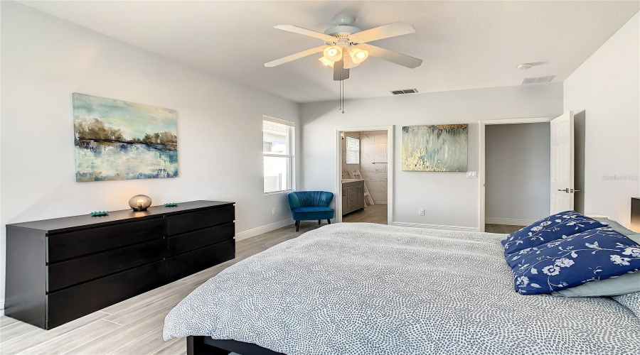 DAVENPORT, Florida 33837, 3 Bedrooms Bedrooms, ,2 BathroomsBathrooms,Residential,For Sale,KNOLLWOOD,0,MFRG5110741