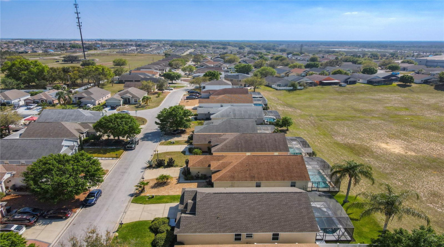 DAVENPORT, Florida 33837, 3 Bedrooms Bedrooms, ,2 BathroomsBathrooms,Residential,For Sale,KNOLLWOOD,0,MFRG5110741