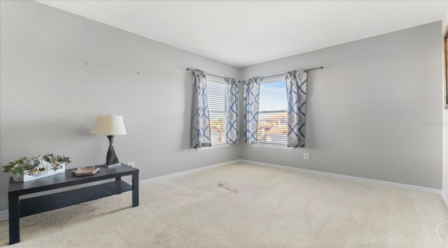 DAVENPORT, Florida 33837, 6 Bedrooms Bedrooms, ,4 BathroomsBathrooms,Residential,For Sale,STELLA,0,MFRO6302918