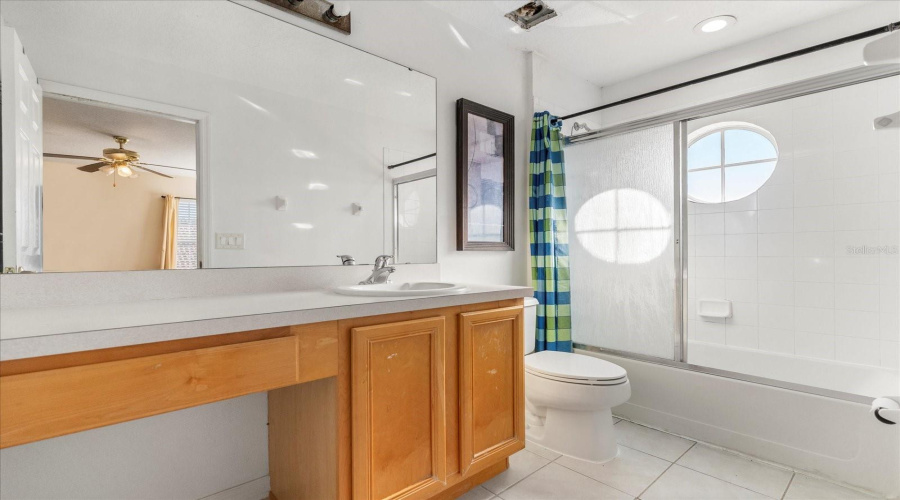 DAVENPORT, Florida 33837, 6 Bedrooms Bedrooms, ,4 BathroomsBathrooms,Residential,For Sale,STELLA,0,MFRO6302918