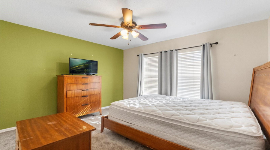 DAVENPORT, Florida 33837, 6 Bedrooms Bedrooms, ,4 BathroomsBathrooms,Residential,For Sale,STELLA,0,MFRO6302918