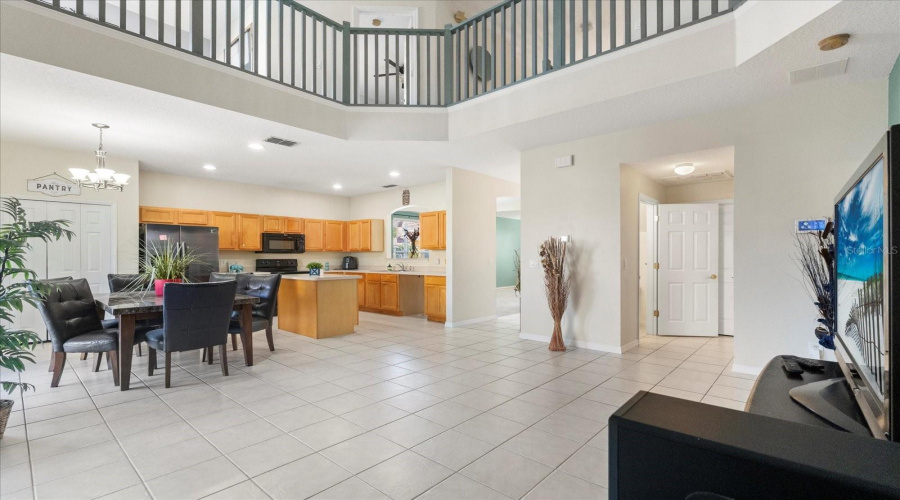 DAVENPORT, Florida 33837, 6 Bedrooms Bedrooms, ,4 BathroomsBathrooms,Residential,For Sale,STELLA,0,MFRO6302918