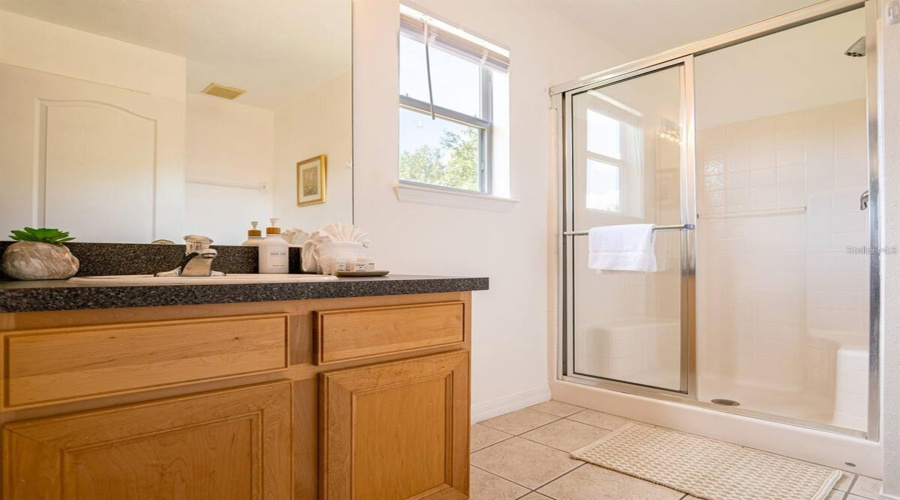 DAVENPORT, Florida 33896, 4 Bedrooms Bedrooms, ,3 BathroomsBathrooms,Residential,For Sale,SANDY RIDGE,0,MFRO6394005