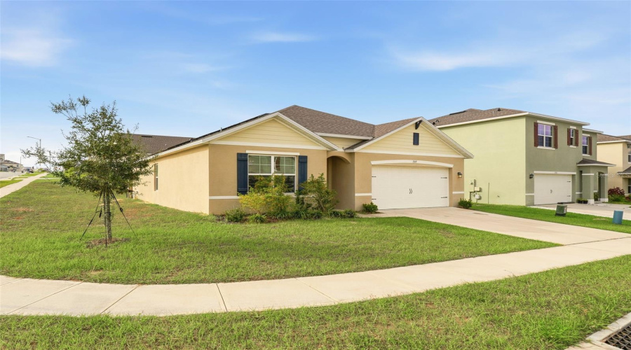 DAVENPORT, Florida 33837, 4 Bedrooms Bedrooms, ,2 BathroomsBathrooms,Residential,For Sale,SUGARWOOD,0,MFRS5140298