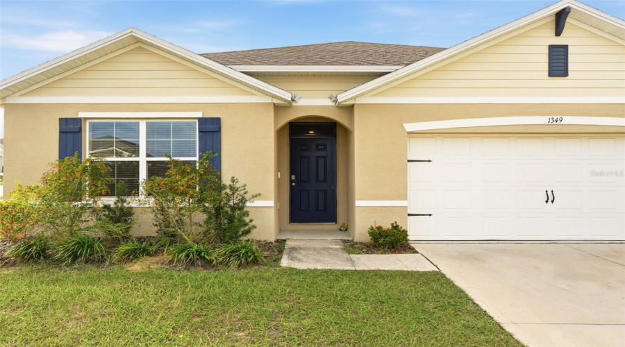 DAVENPORT, Florida 33837, 4 Bedrooms Bedrooms, ,2 BathroomsBathrooms,Residential,For Sale,SUGARWOOD,0,MFRS5140298