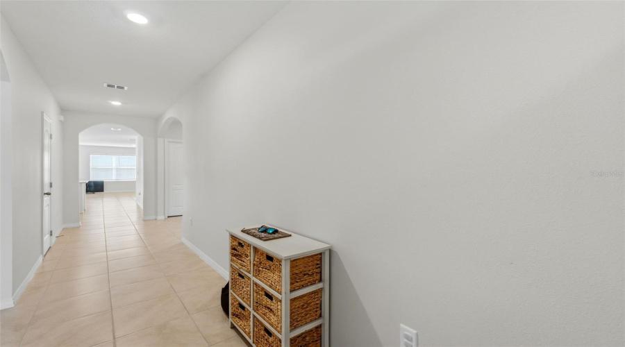 DAVENPORT, Florida 33837, 4 Bedrooms Bedrooms, ,2 BathroomsBathrooms,Residential,For Sale,SUGARWOOD,0,MFRS5140298