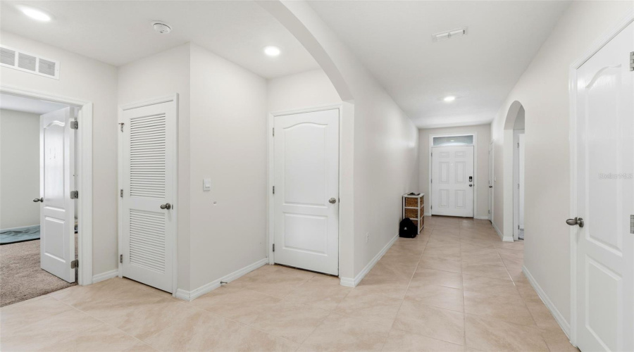 DAVENPORT, Florida 33837, 4 Bedrooms Bedrooms, ,2 BathroomsBathrooms,Residential,For Sale,SUGARWOOD,0,MFRS5140298