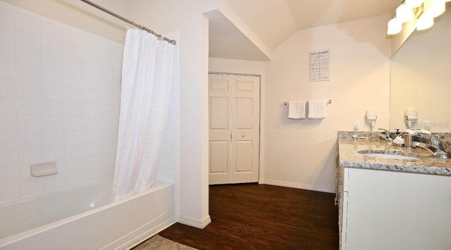 KISSIMMEE, Florida 34747, 3 Bedrooms Bedrooms, ,2 BathroomsBathrooms,Residential,For Sale,SHINE,0,MFRO6339517