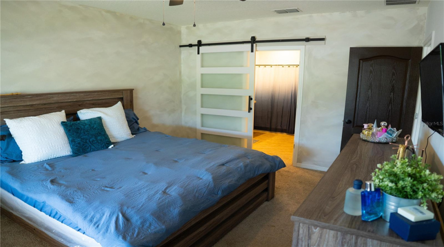 DAVENPORT, Florida 33897, 4 Bedrooms Bedrooms, ,2 BathroomsBathrooms,Residential,For Sale,FOX SQUIRREL,0,MFRS5148920