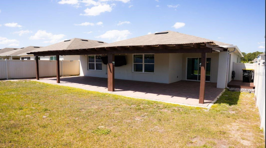 DAVENPORT, Florida 33897, 4 Bedrooms Bedrooms, ,2 BathroomsBathrooms,Residential,For Sale,FOX SQUIRREL,0,MFRS5148920