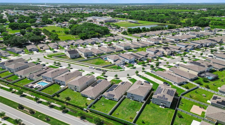 KISSIMMEE, Florida 34746, 3 Bedrooms Bedrooms, ,2 BathroomsBathrooms,Residential,For Sale,SUNNY CREEK,0,MFRO6402833